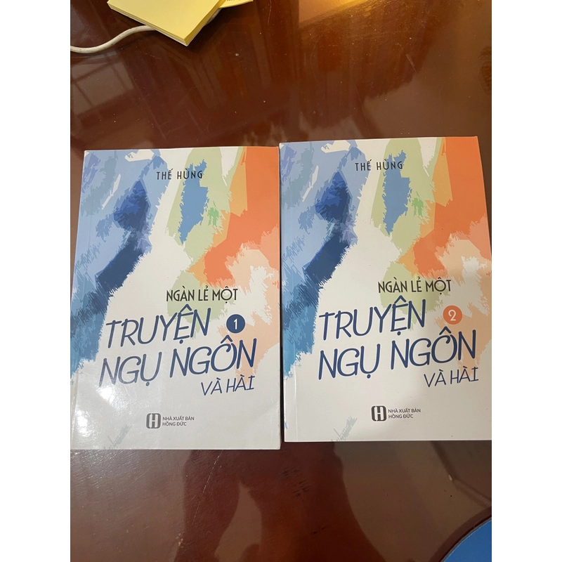 Nghìn lẻ truyện ngụ ngôn và hài 271859