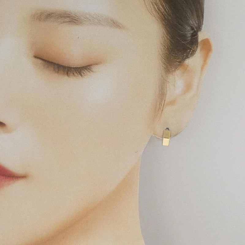 Bông tai K10YG Lira - Hàng hiệu Chính hãng 845352