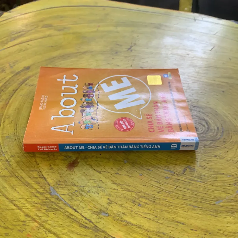  CHIA SẺ VỀ BẢN THÂN BẰNG TIẾNG ANH - NAGAO KAZUO-TED RICHARDS 1031277