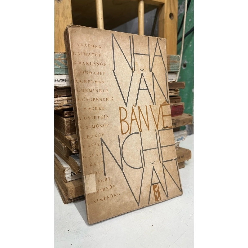 Nhà văn bàn về nghề văn 1032225