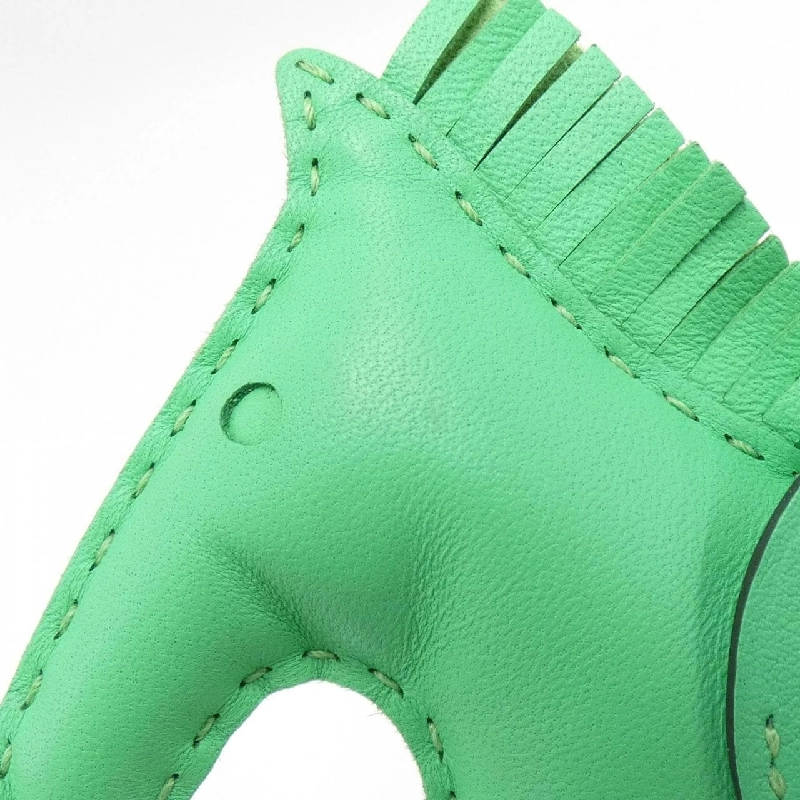 Túi charm Hermes Rodeo Pegasus MM 083011CA 625723