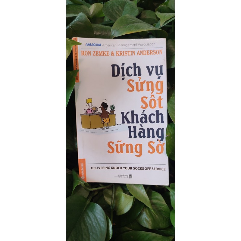 Dịch vụ sửng sốt khách hàng sững sờ  181890