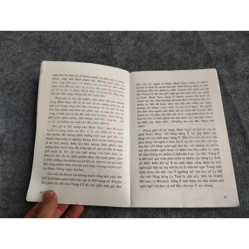 MƯỜI NGÀY - BÔCAXIÔ 574621