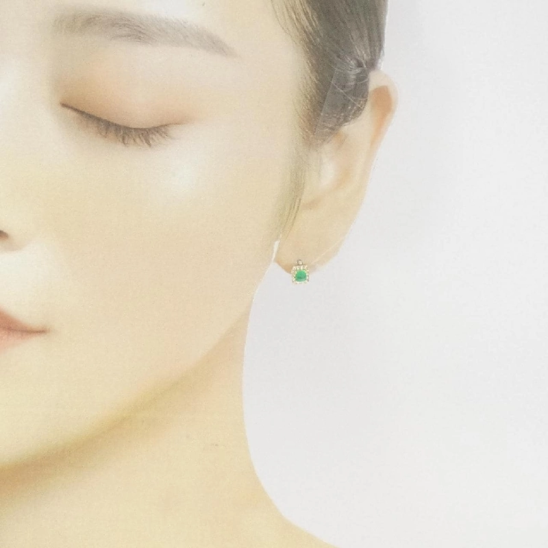 K18YG Bông tai Ngọc lục bảo 0.33CT - Hàng hiệu Chính hãng 877036