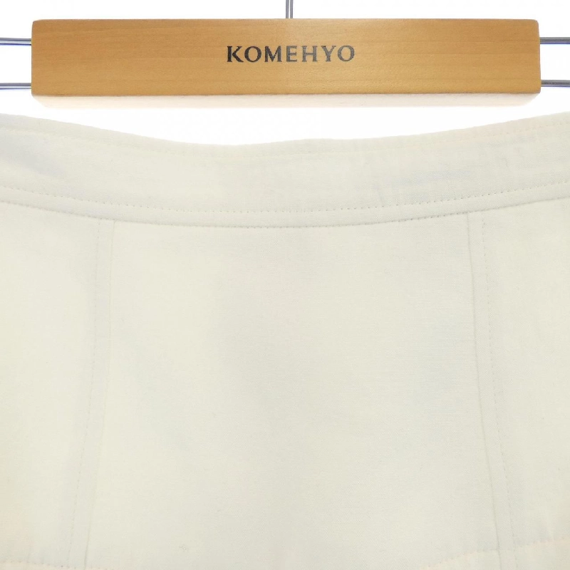 Chân váy ruffle monogram Broderie Anglaise Louis Vuitton FNJB01O92 - Hàng hiệu Authentic 816592