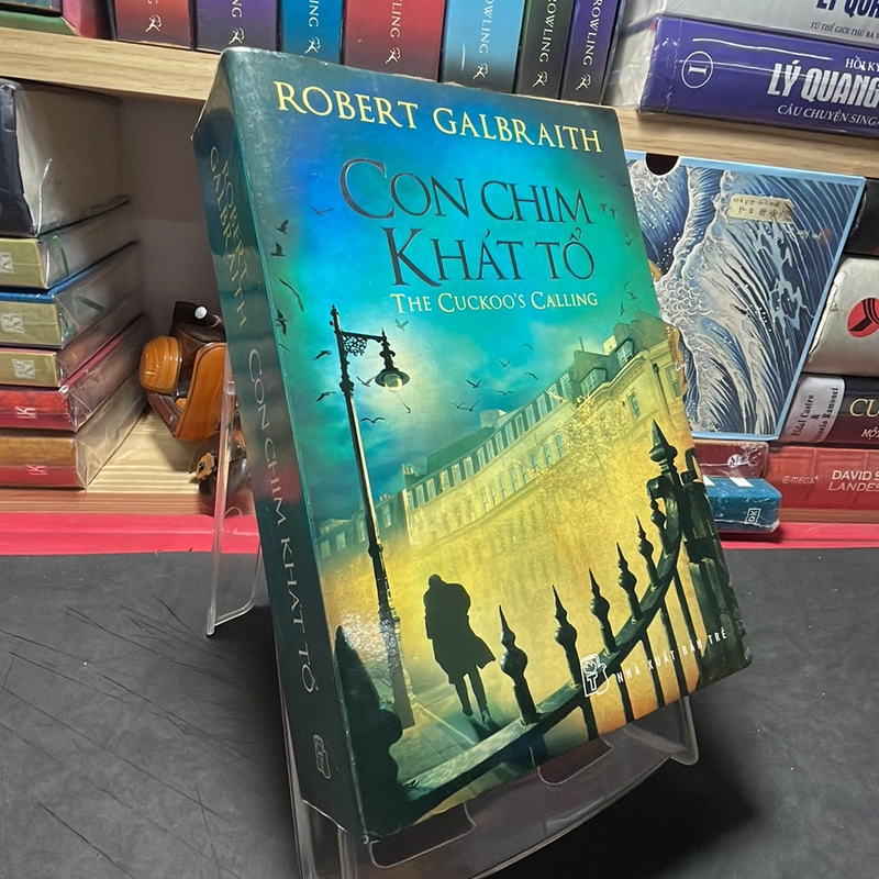 Con chim khát tổ Robert Galbraith 299368