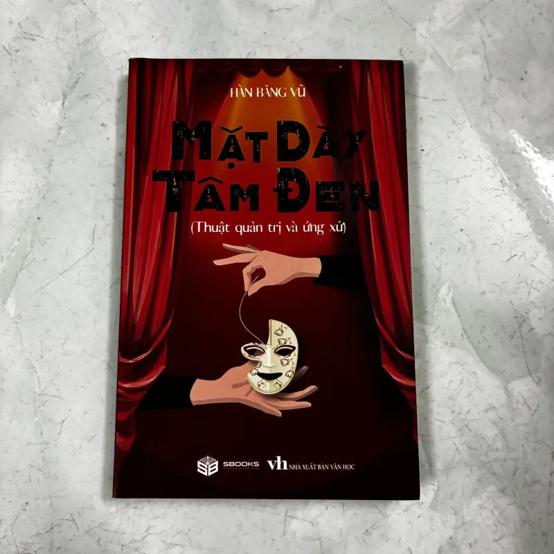 Mặt dày tâm đen 1036947