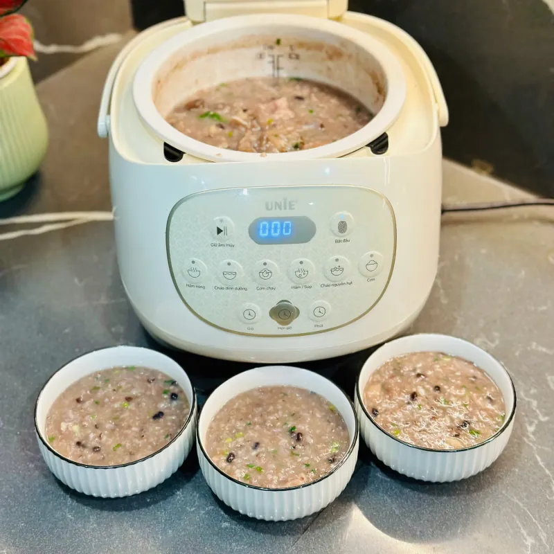 ✨ URC815 – nồi cơm “gu Việt” chính hiệu 732445
