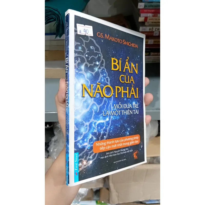 Sách Bí ẩn của não phải - mỗi đứa trẻ là một thiên tài 681604