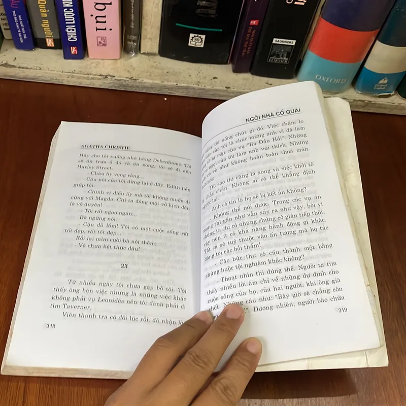 [Lưu Ý Kỹ Trước Khi Mua] Tiểu Thuyết Trinh Thám: Ngôi Nhà Cổ Quái - AGATHA CHRISTIE - 2011 558207