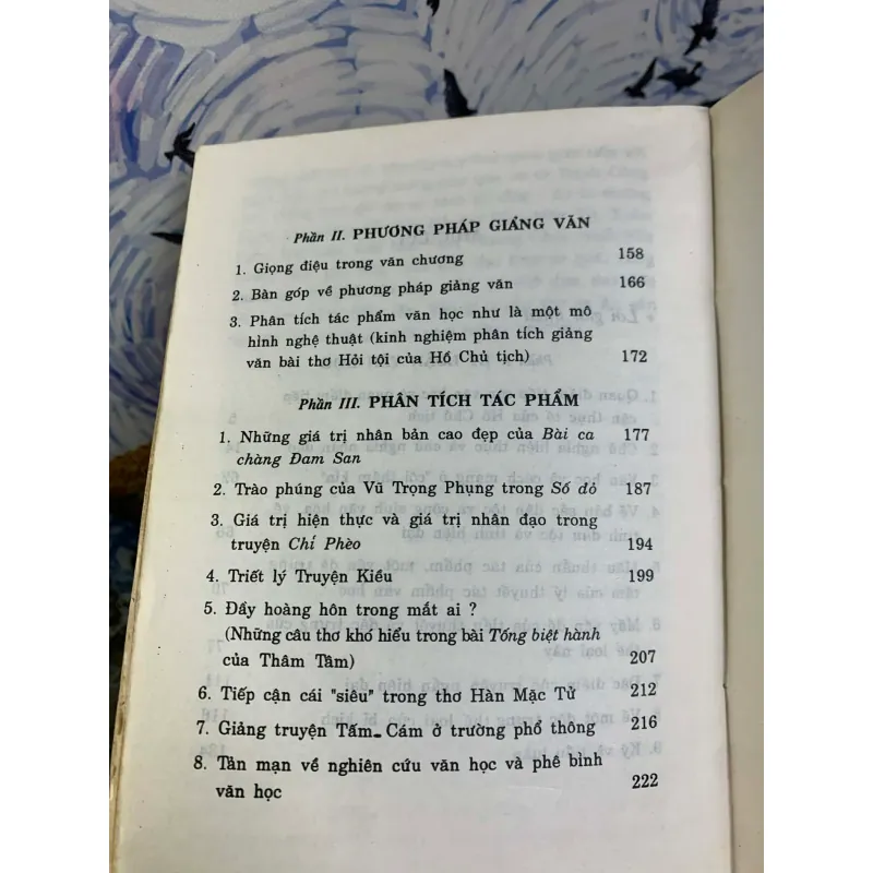 Văn Học Và Học Văn - Hoàng Ngọc Hiến 926219