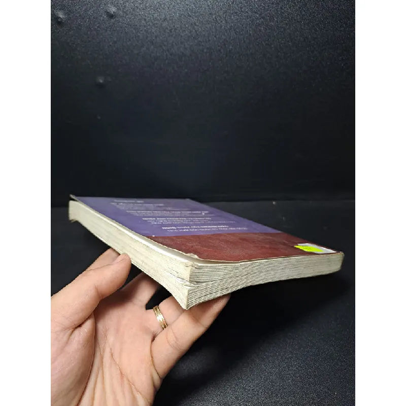 [59K/kg] Nghệ thuật của khoảnh khắc nhiếp ảnh 2012 Nguyễn Huy Hoàng mới 80% bị ố HCM2409 364363