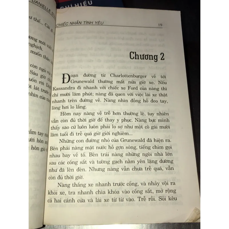 Chiếc nhẫn tình yêu - Danielle Steel 999345