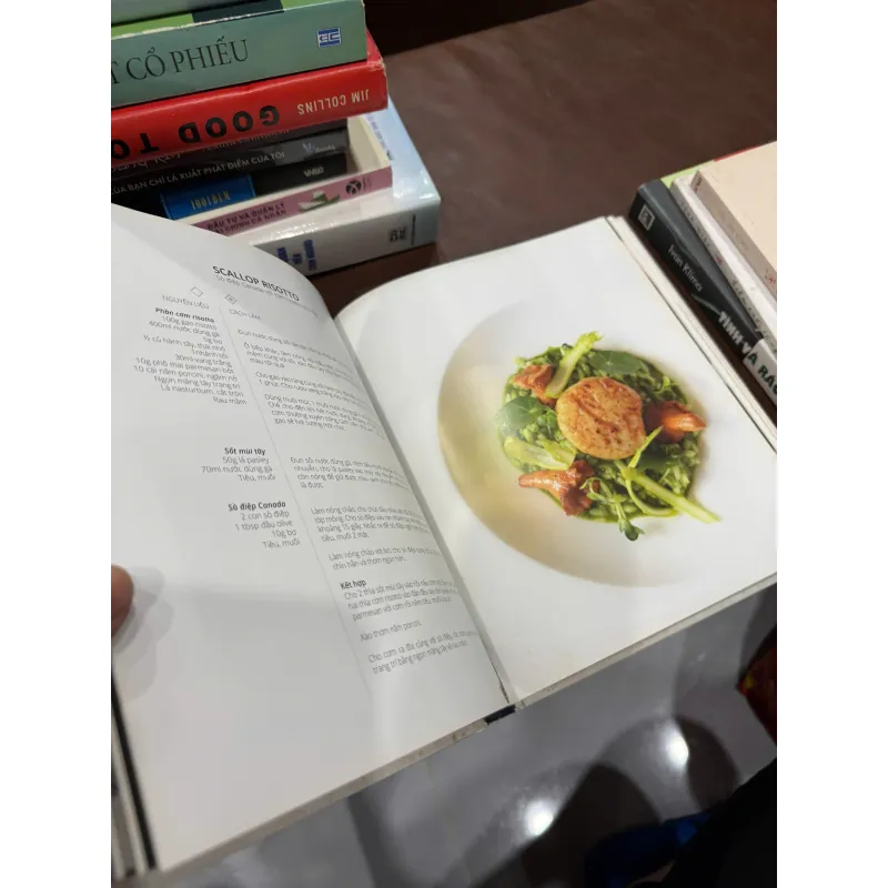 Chef – Đầu Bếp Chuyên Nghiệp | Hungazit Nguyen | Sách dạy nấu ăn & nghề bếp thực tế - K3 1009672