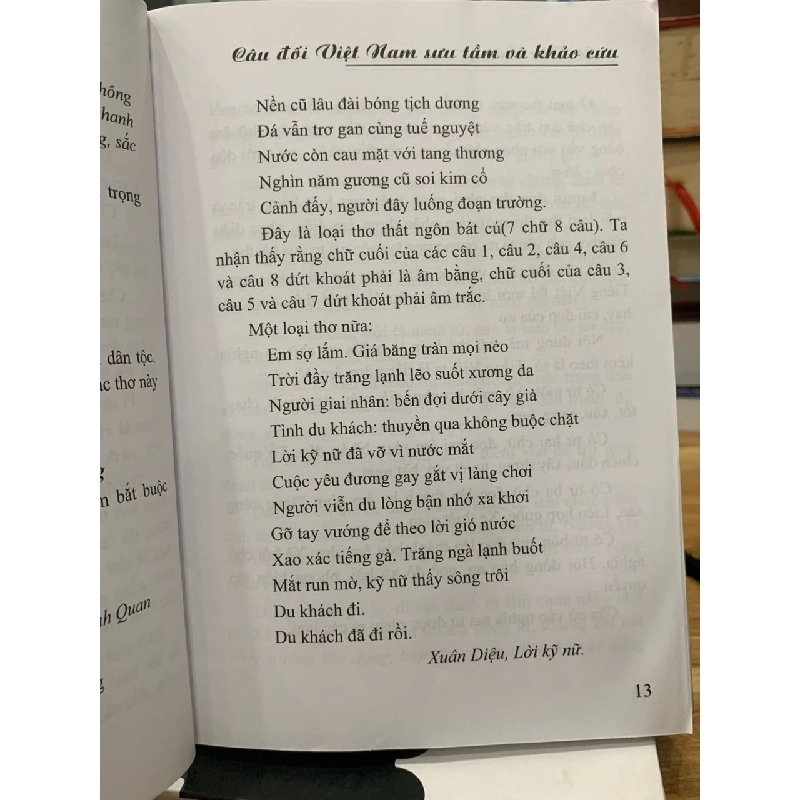 Câu đối Việt Nam: Sưu tầm và Khảo cứu - Lê Văn Bài 779519