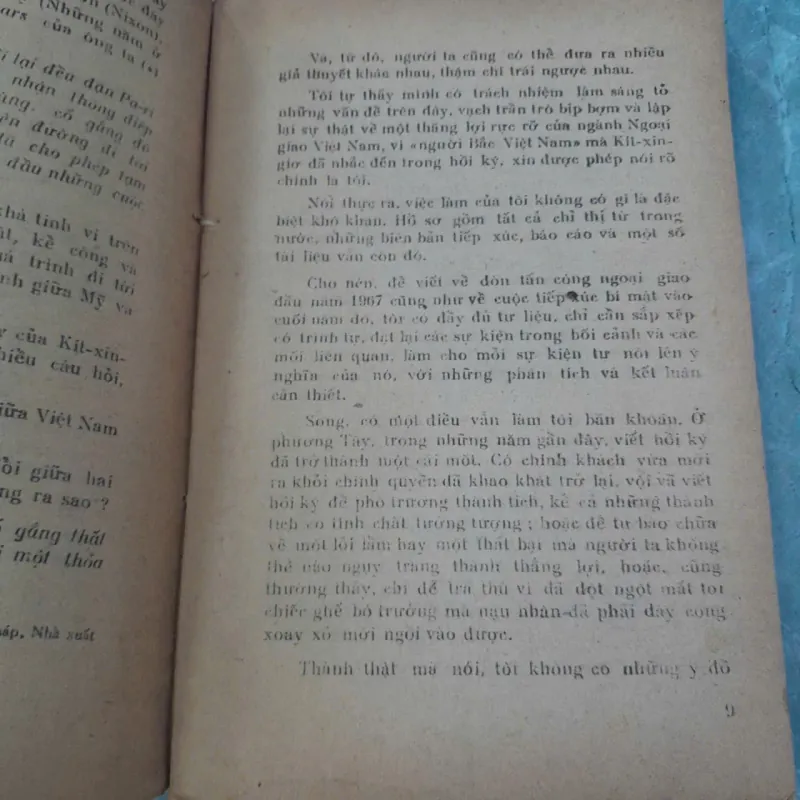 TẤN CÔNG NGOẠI GIAO VÀ TIẾP XÚC VỚI BÍ MẬT - MAI VĂN BỘ 737787