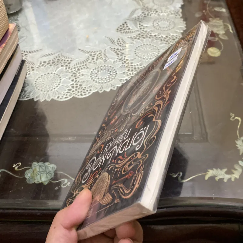 KÝ HIỆU BỐN NGƯỜI -Sir Arthur Conan Doyle 385811