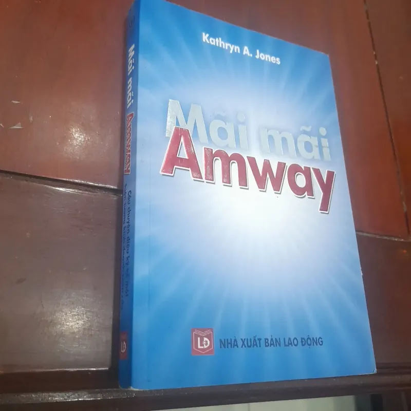 Kathryn A. Jones - MÃI MÃI AMWAY 591764