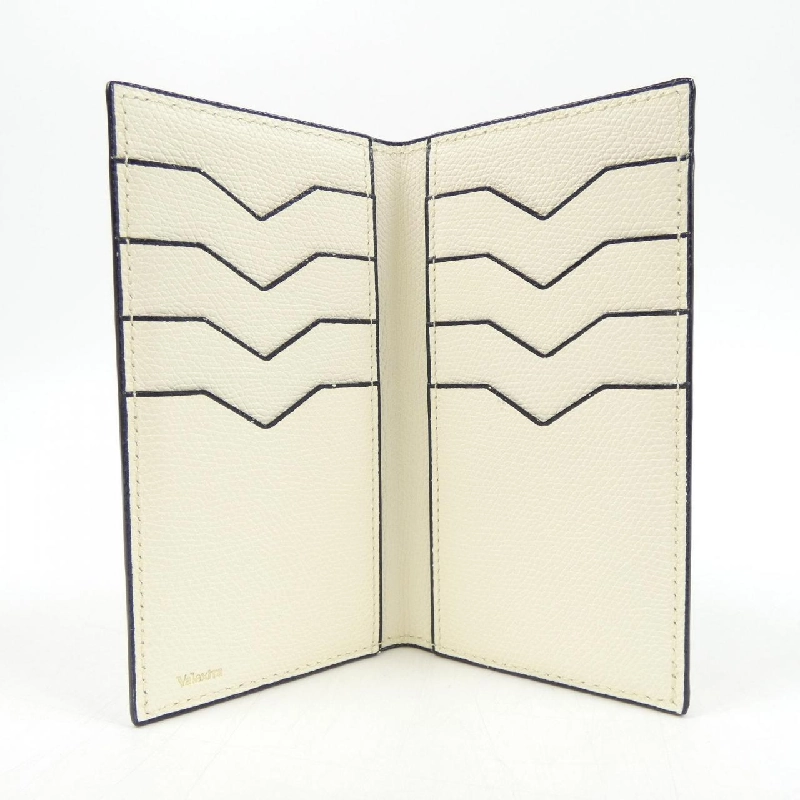 【クーポン対象】Ví VALEXTRA 657107