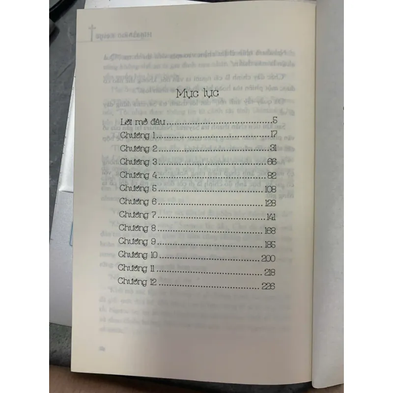 THÁNH GIÁ RỖNG - HIGASHINO KEIGO 577583