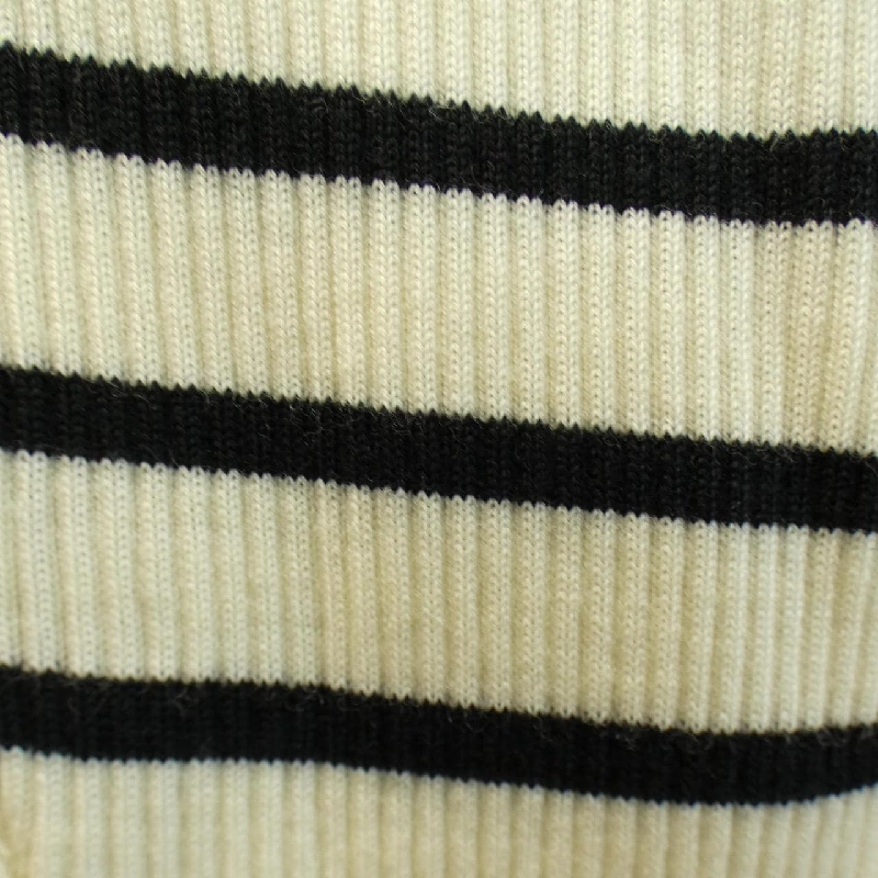 Không tên UNTITLED Áo len 645293