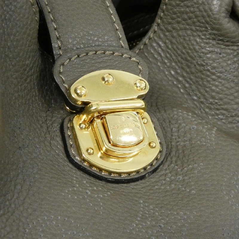 Túi xách vai Louis Vuitton Mahina L M93121 - Hàng hiệu Chính hãng 802472