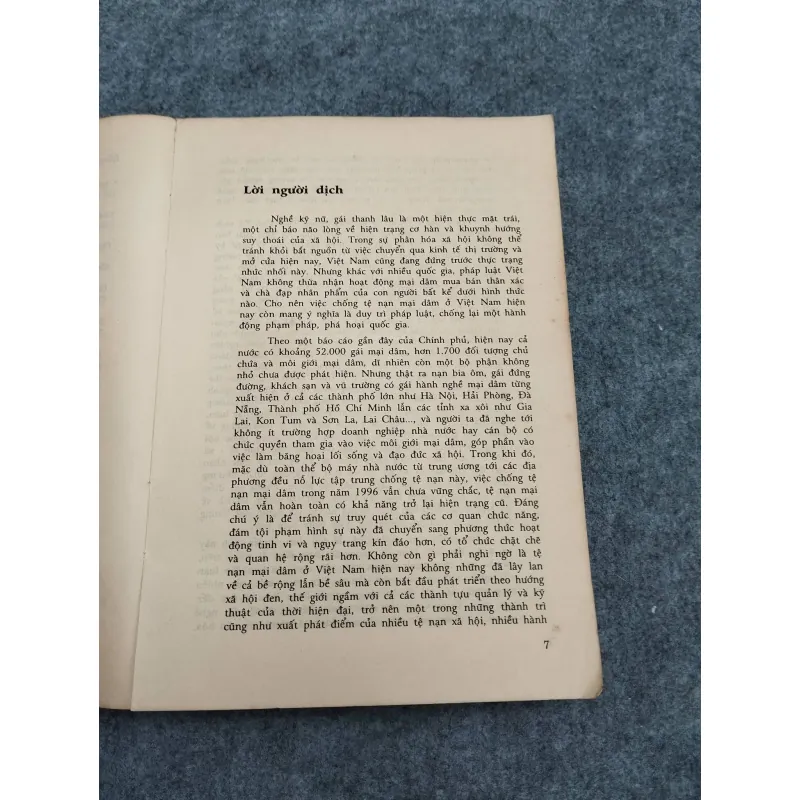 LẦU XANH VÀ TỘI ÁC - PHÙNG TINH CHÍ 936835