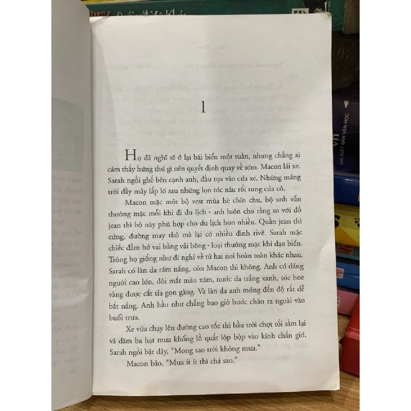 Du khách bất đắc dĩ -Anne tyler 756173