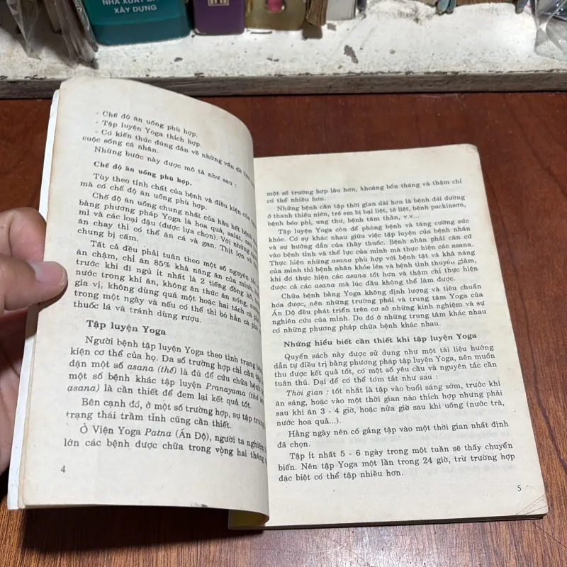 II Sức Khoẻ: Yoga Chữa Bệnh - Dr. Phulgenda Sinha - 1994 1012816