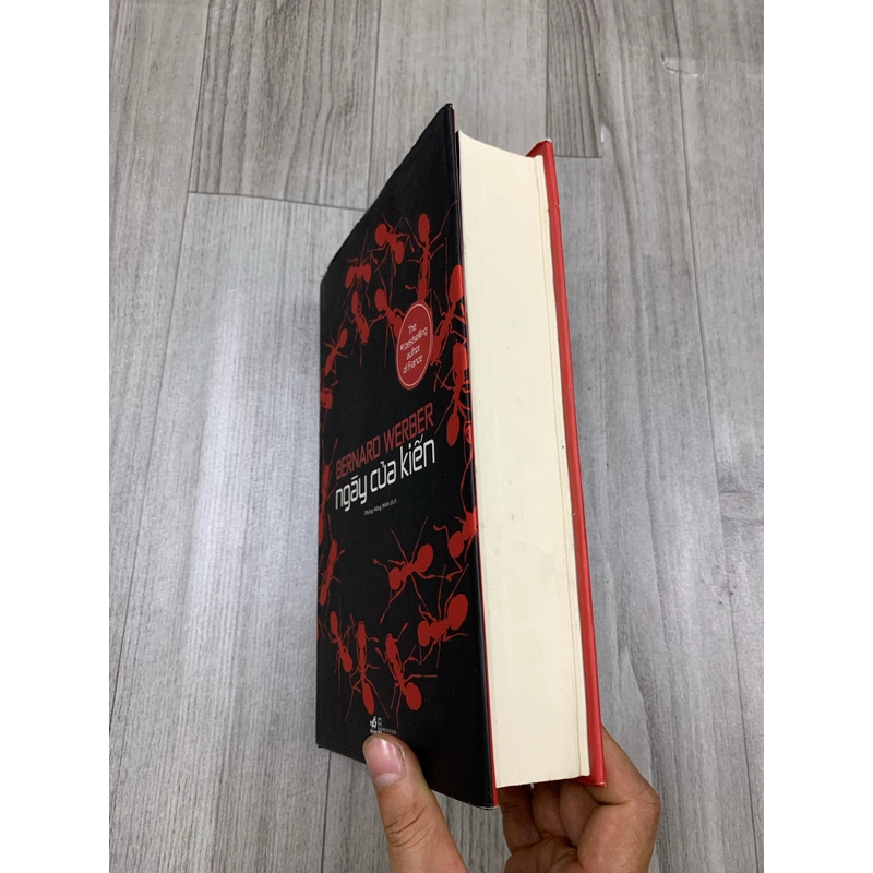 Ngày của kiến - Bernard Werber. 3b1 551579