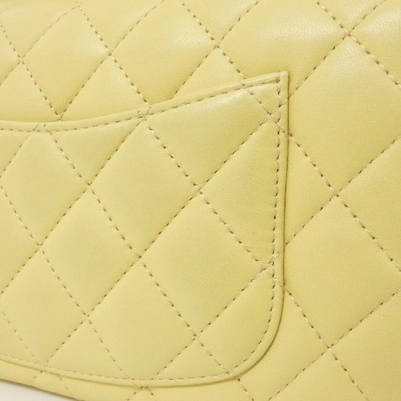 Túi xách Chanel AS2431 616374