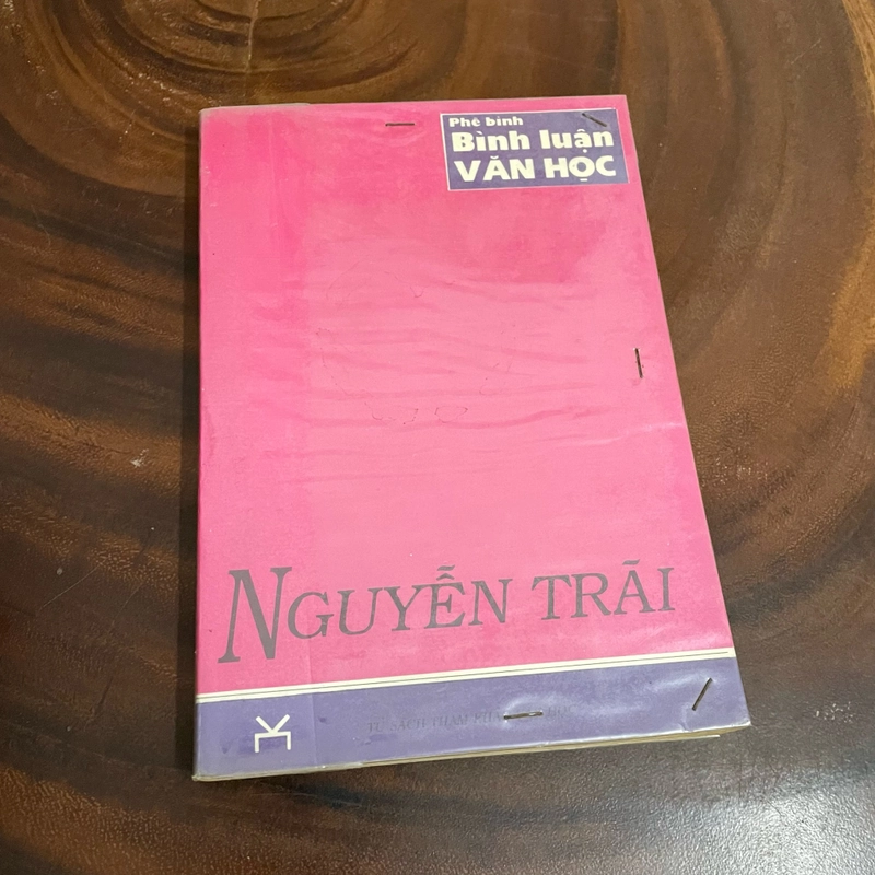 II Tựa sách: Phê Bình, Bình Luận Văn Học _ Nguyễn Trãi - Vũ Tiến Quỳnh - 1995 462525