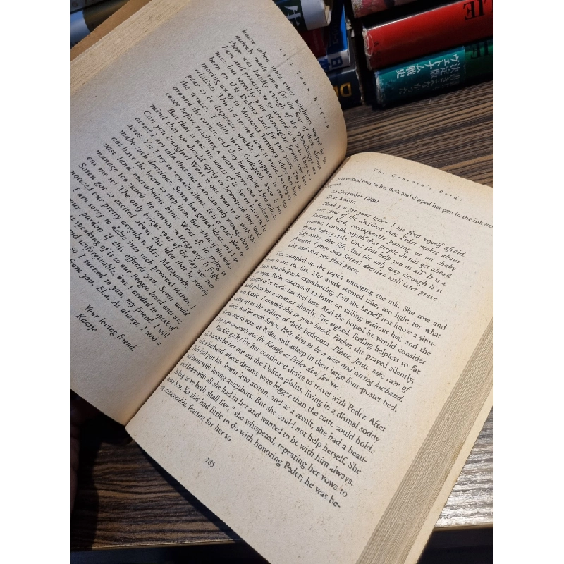 THE CAPTAIN'S BRIDE - Lisa Tawn Bergren 175338