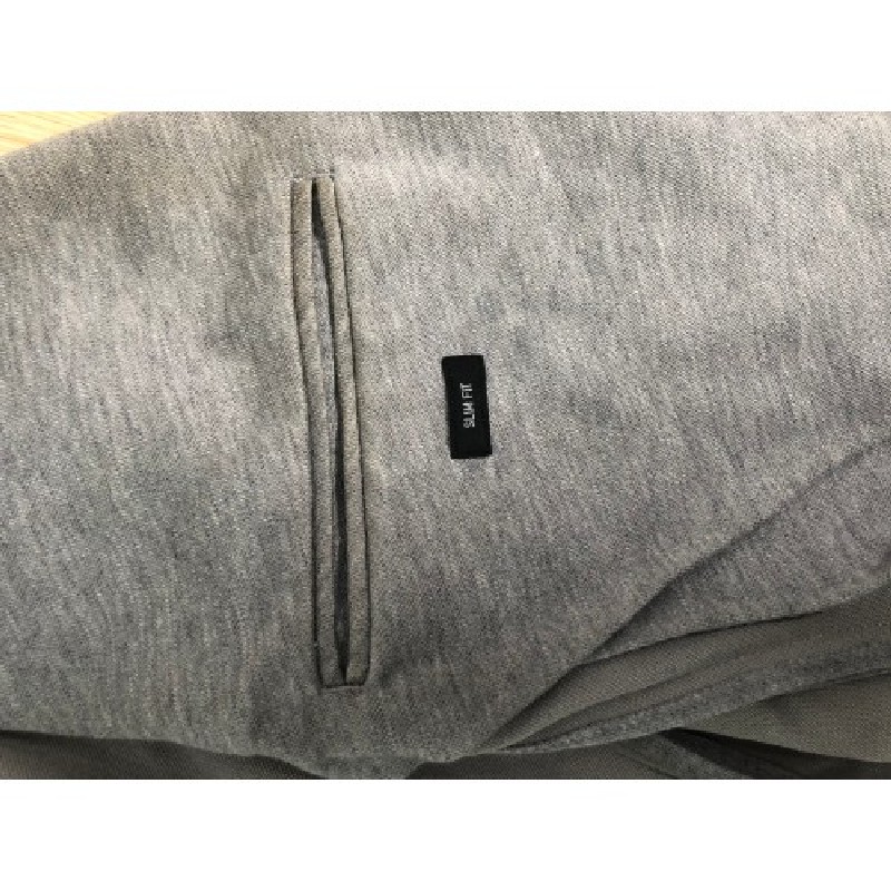 Uniqlo light jacket 2697