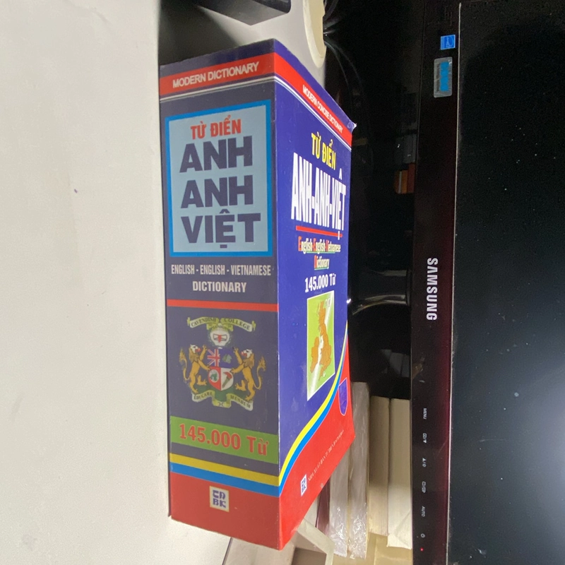 Từ Điển Anh-Anh-Việt 145.000 Từ 393051
