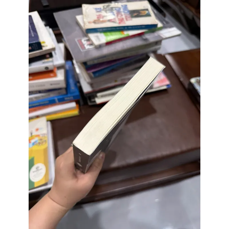 THIÊN TÀI BÊN TRÁI – KẺ ĐIÊN BÊN PHẢI | CAO MINH - K3 1012962