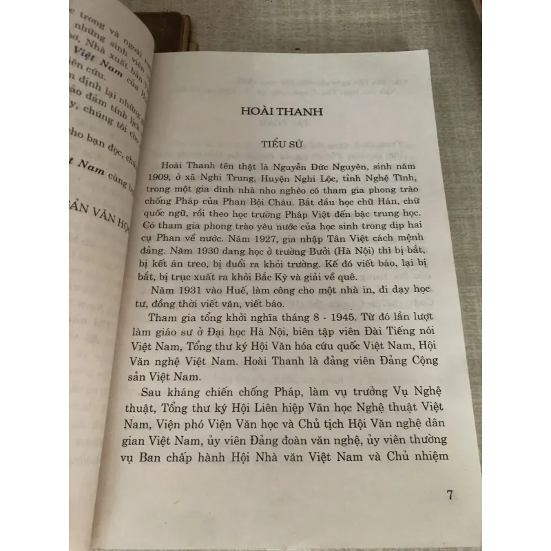 Thi nhân Việt Nam 995095