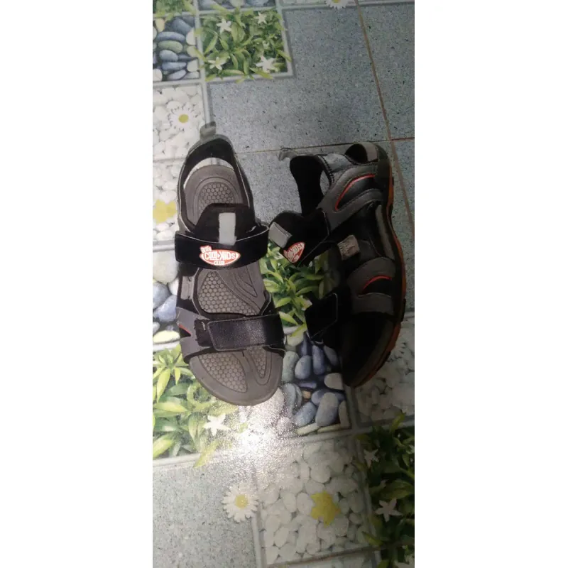 Giầy bé trai size 35 557375