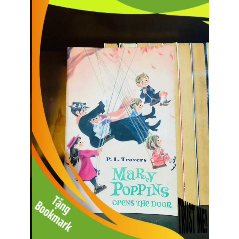 (TẶNG BOOKMARK) Mary Poppins opens the door - P.I.Travers - VĂN HỌC - RBK1211 947610