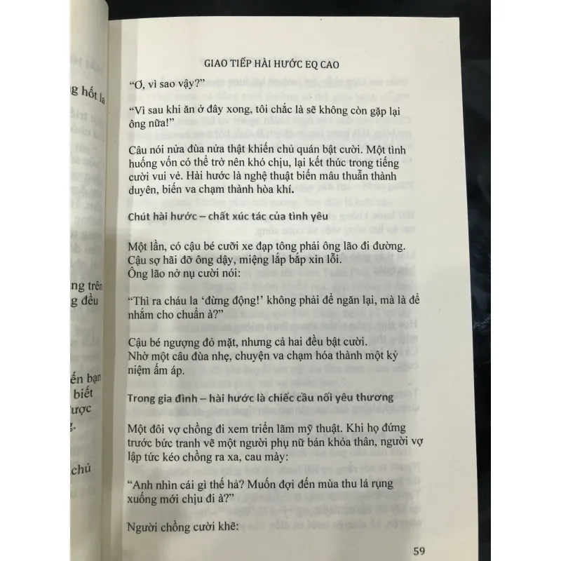 Nghệ thuật giao tiếp hài hước 1021001