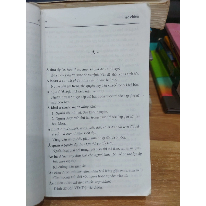 Từ Điển Từ Hán Việt Dành Cho Học Sinh 551265