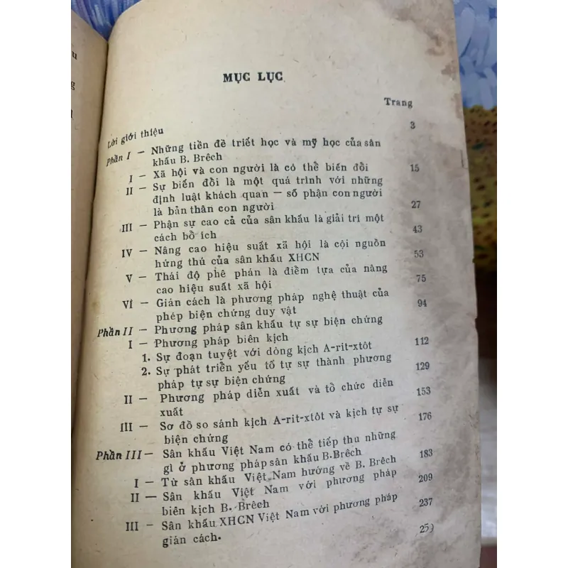 Phương Pháp Sân Khấu Bentôn Brêch - Đình Quang 927973