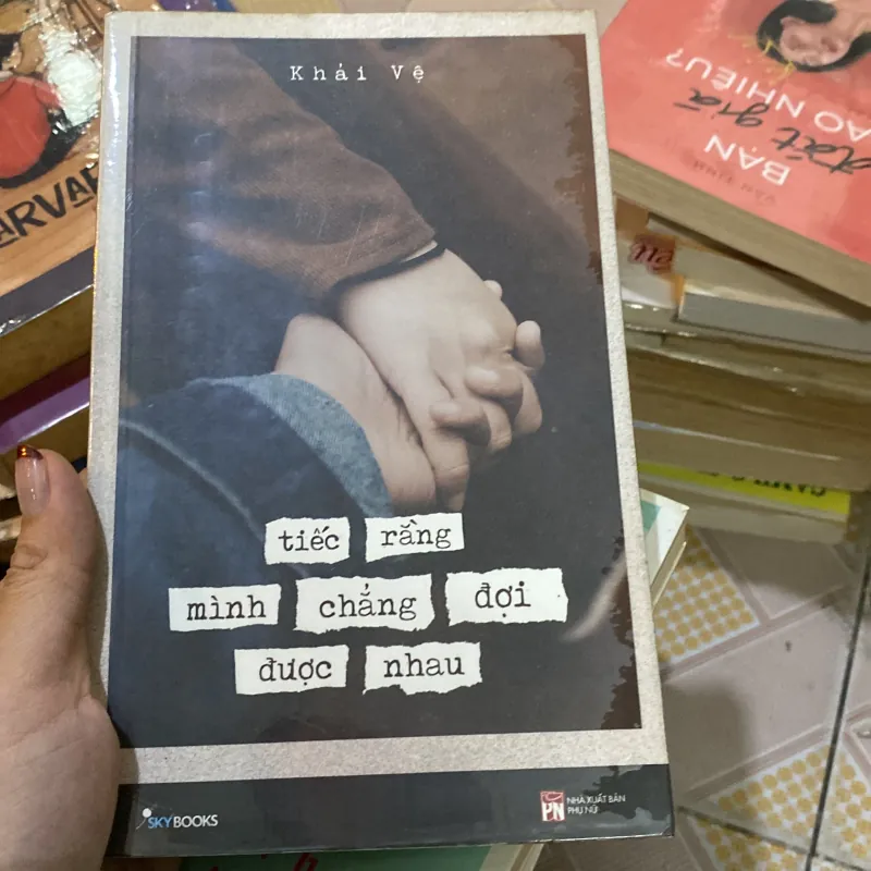 Tiếc rằng mình chẳng đợi được nhau 972390