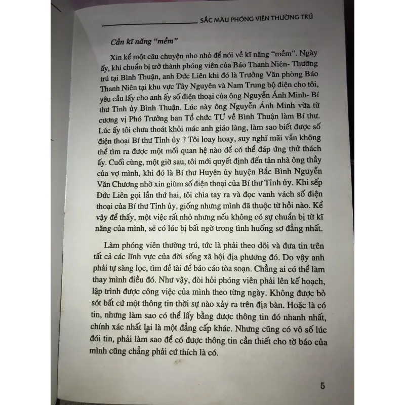 Sắc màu phóng viên thường trú - Trần Quốc Hanh  1000371