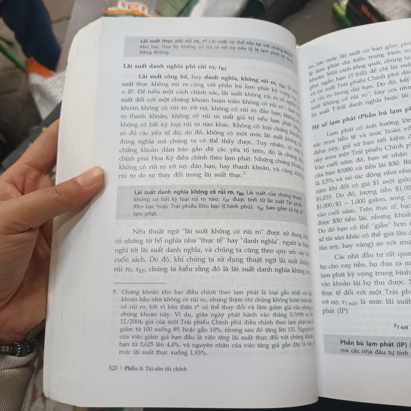 Quản Trị Tài Chính- Eugene F.Brigham- Joel F.Houston 728298