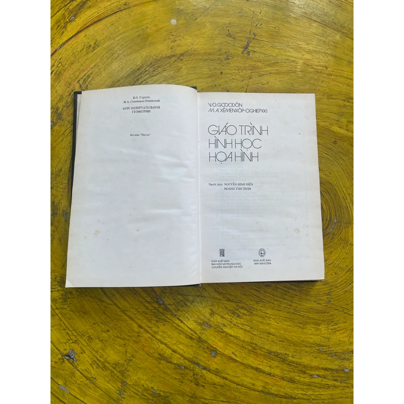 GIÁO TRÌNH HÌNH HỌC HOẠ HÌNH- V.O. GOÔCĐÔN CÙNG CỘNG SỰ 548508