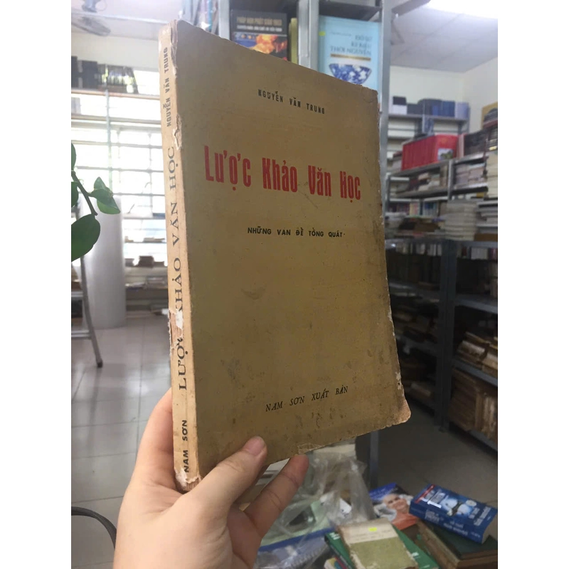 LƯỢC KHẢO VĂN HỌC 517930
