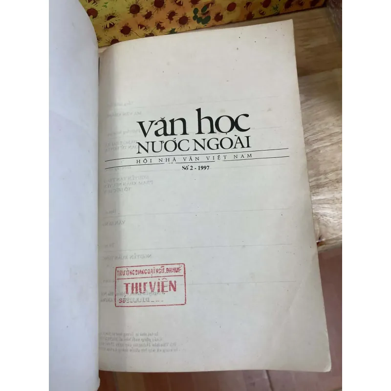 Tạp Chí Văn Học Nước Ngoài - Số 2, 1997 970533
