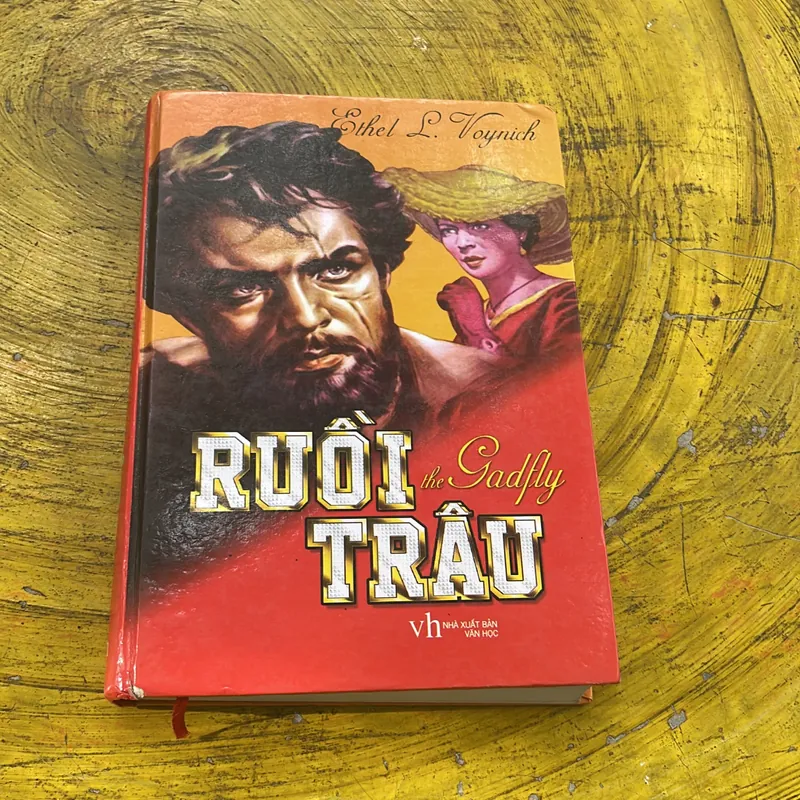 RUỒI TRÂU- ETHEL L. VOYNICH 599945