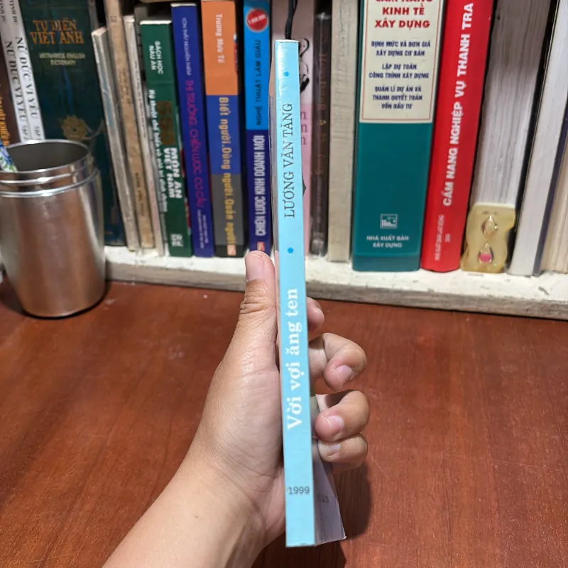 II Văn Học: Vời Vợi Ăng Ten - Lương Văn Tăng - 1999 785669